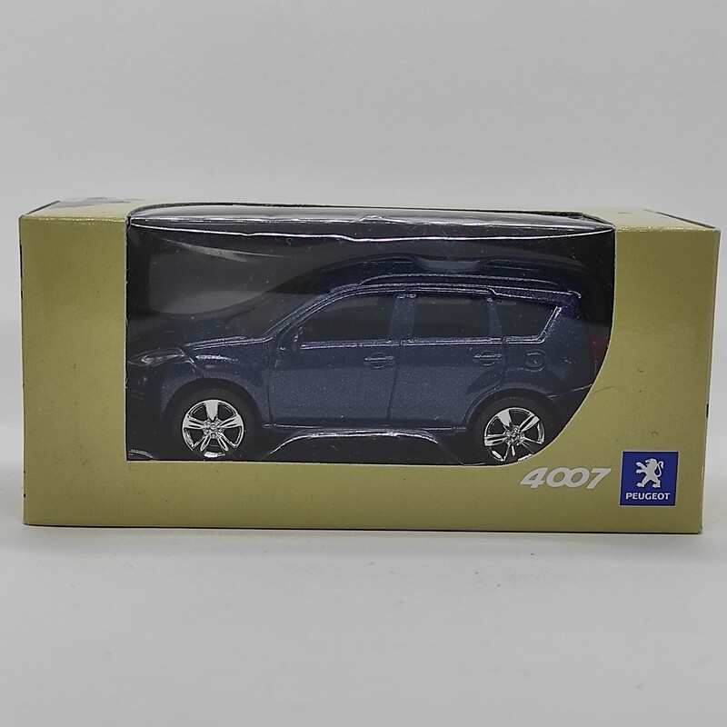 Peugeot 4007 bleu