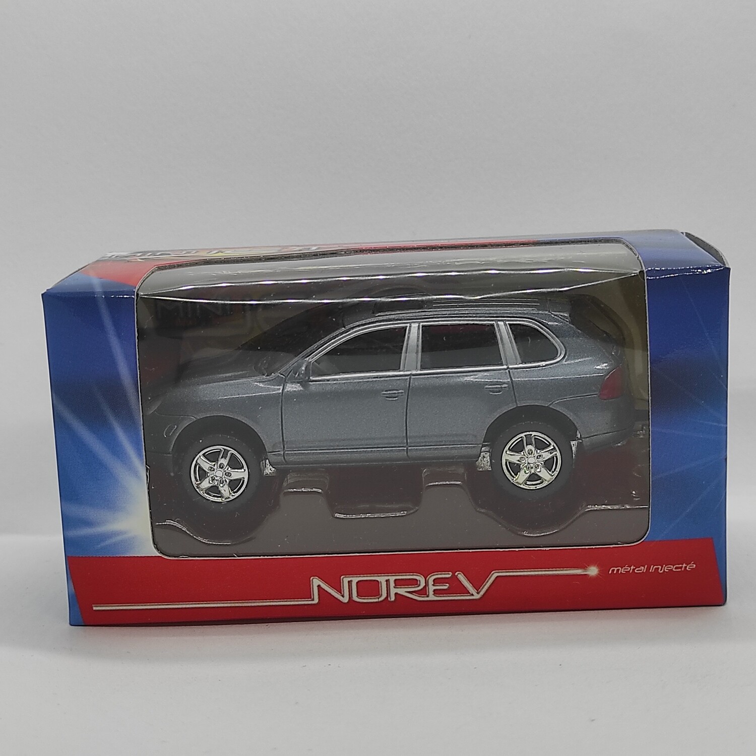 Porsche Cayenne Gris