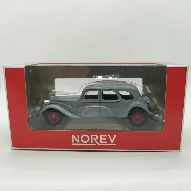 Citroen Traction Grise PO 2018/0077  310809