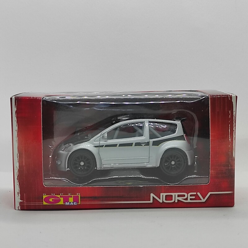 Citroen C2 Super 2000 Tuning grise (GTI Mag)