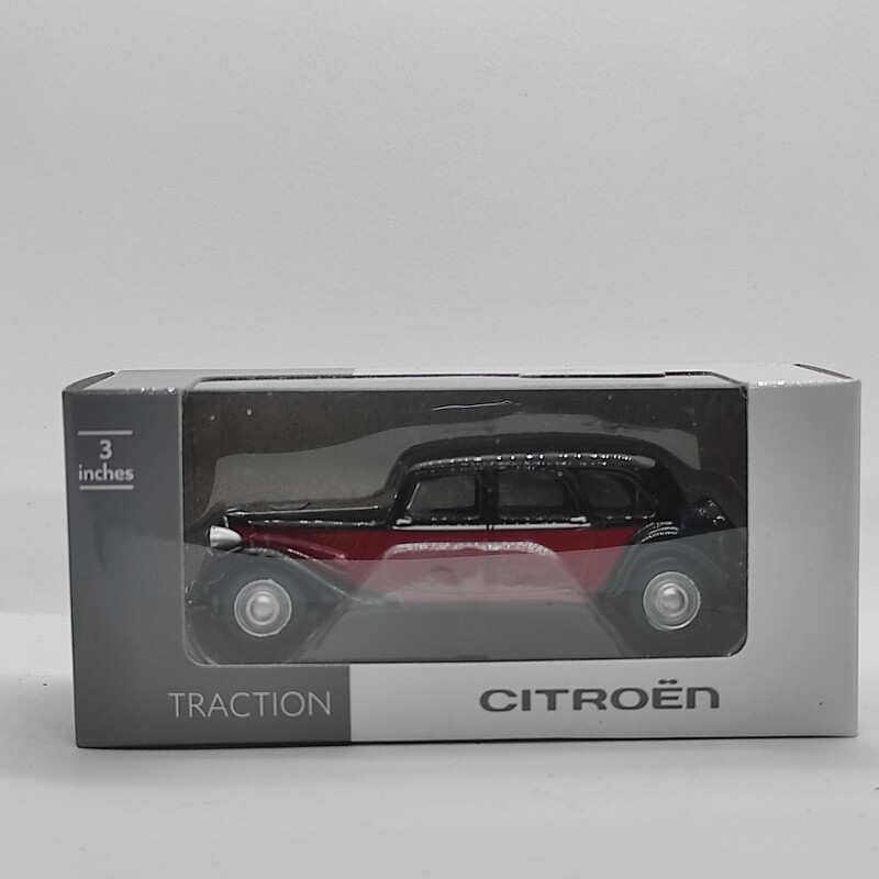 Citroen Traction Rouge et noir