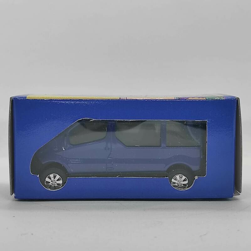 Renault Trafic vitré bleu