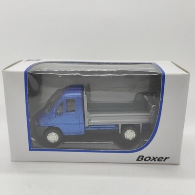 Peugeot Boxer bleu benne