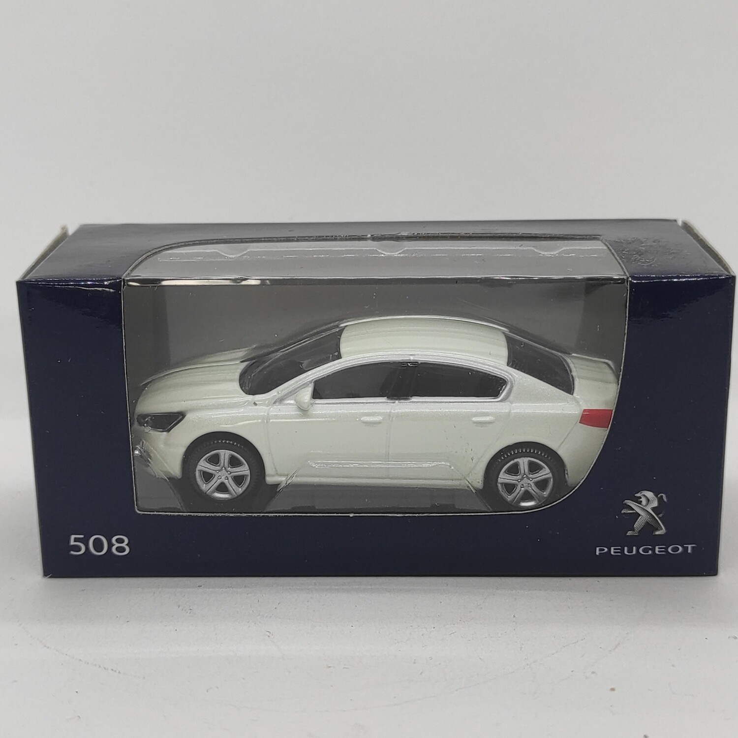 Peugeot 508 2014 blanche