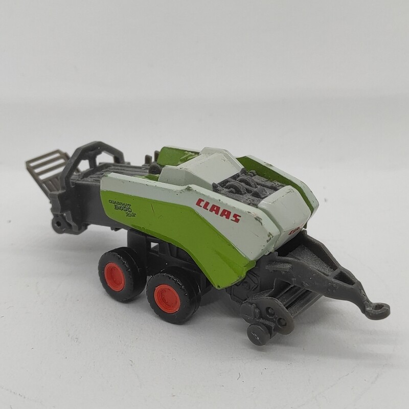 Claas Quadrant