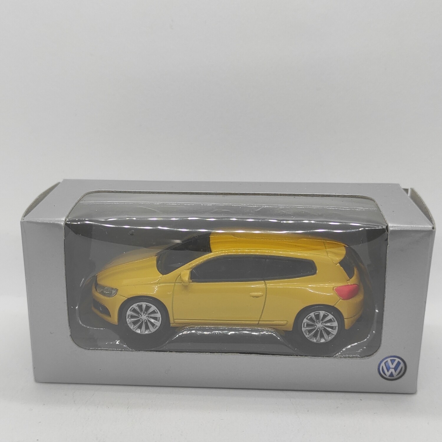 Volkswagen Scirocco jaune