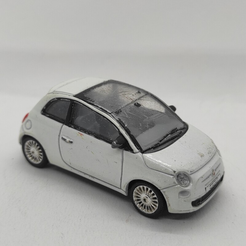Fiat 500 Blanche