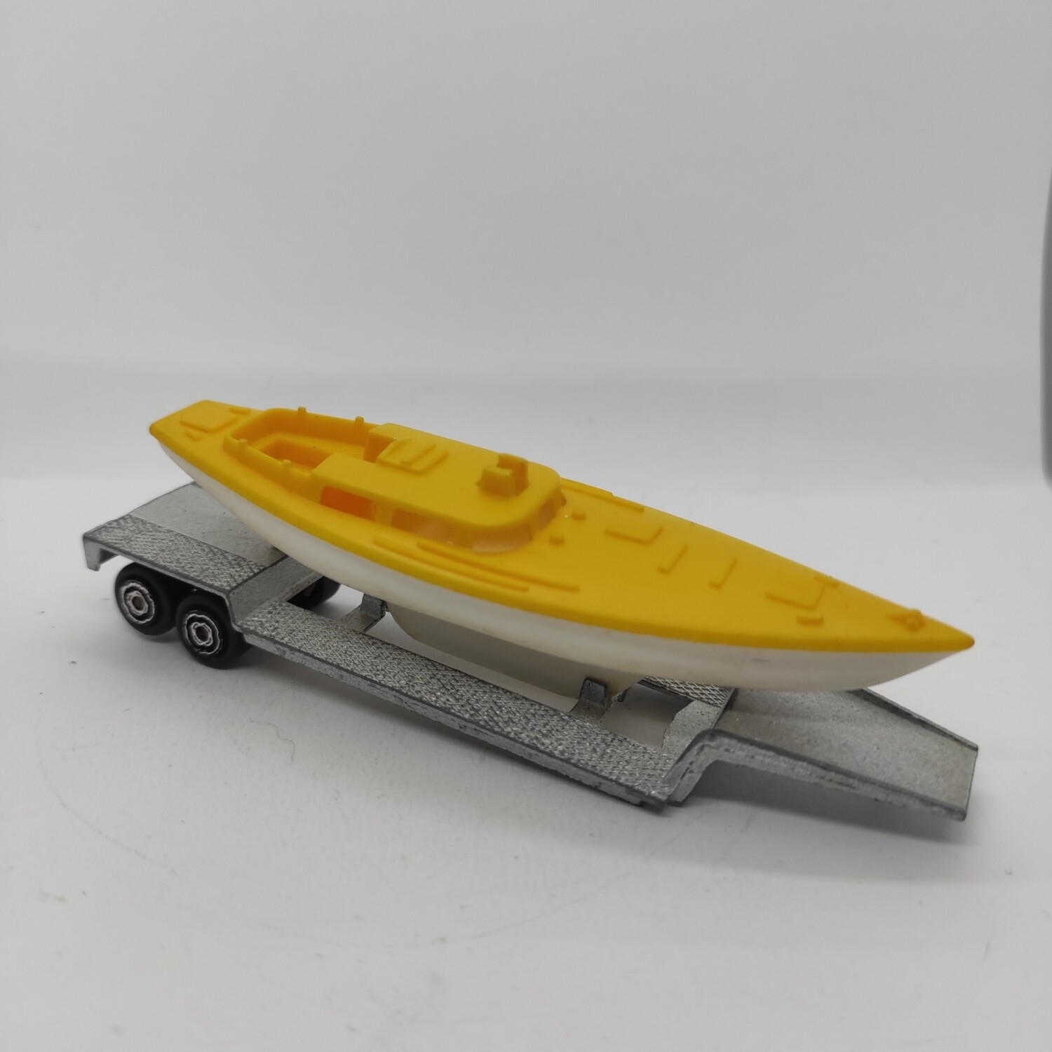 Majorette Remorque avec bateau