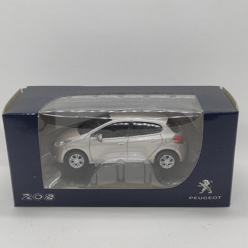 Peugeot 208 2013 5 portes grise