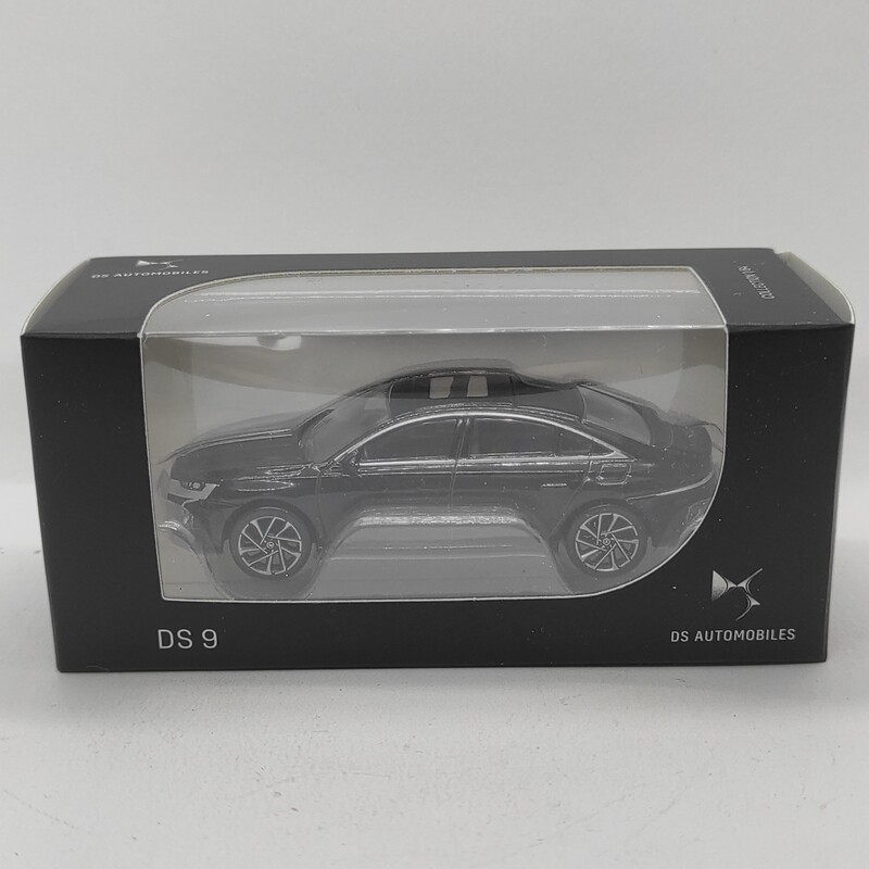 DS DS9 2021 Noir