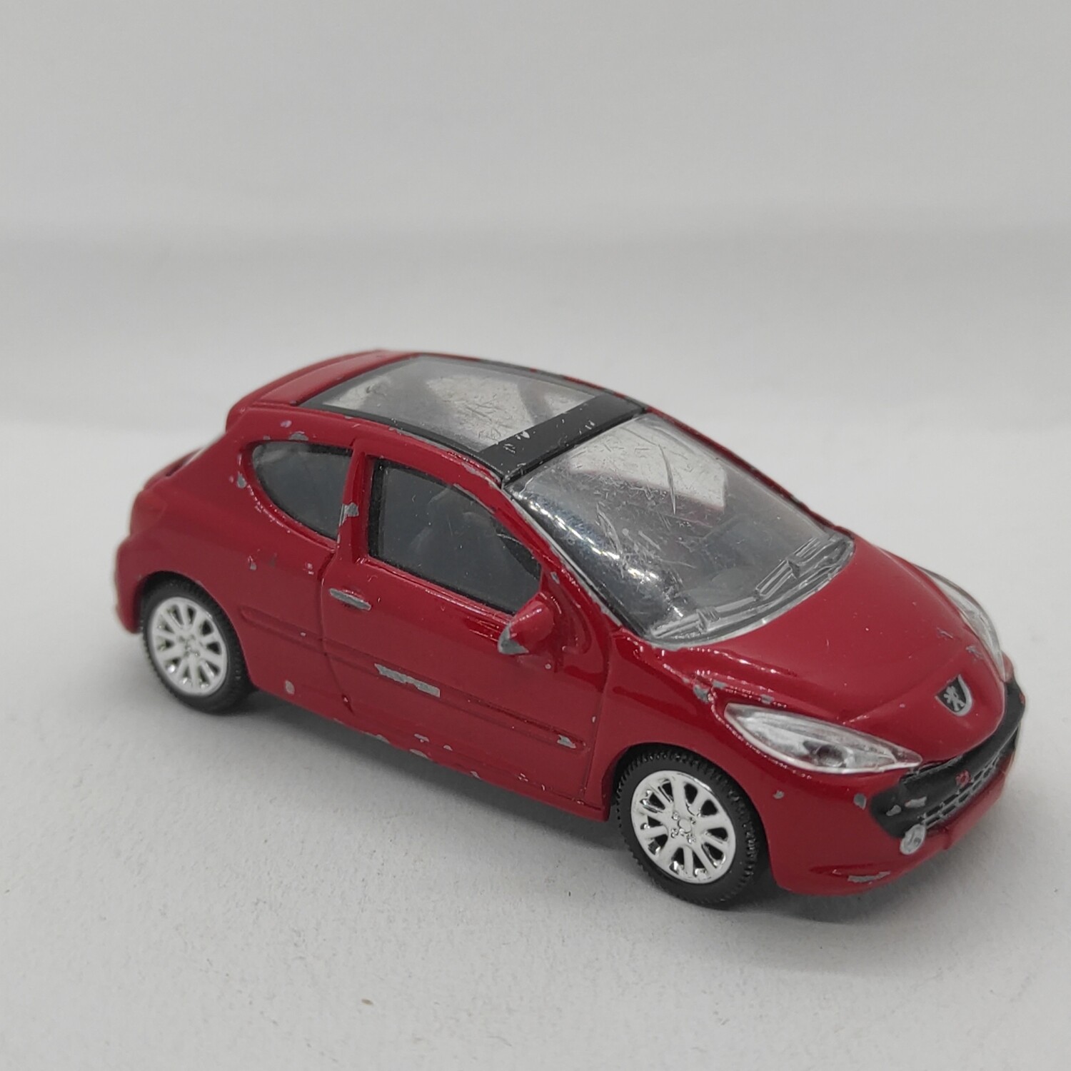 Peugeot 207 PH1 Rouge (Chassis métal)