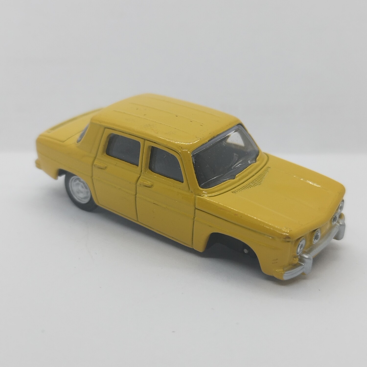 Renault R8 Jaune Gordini