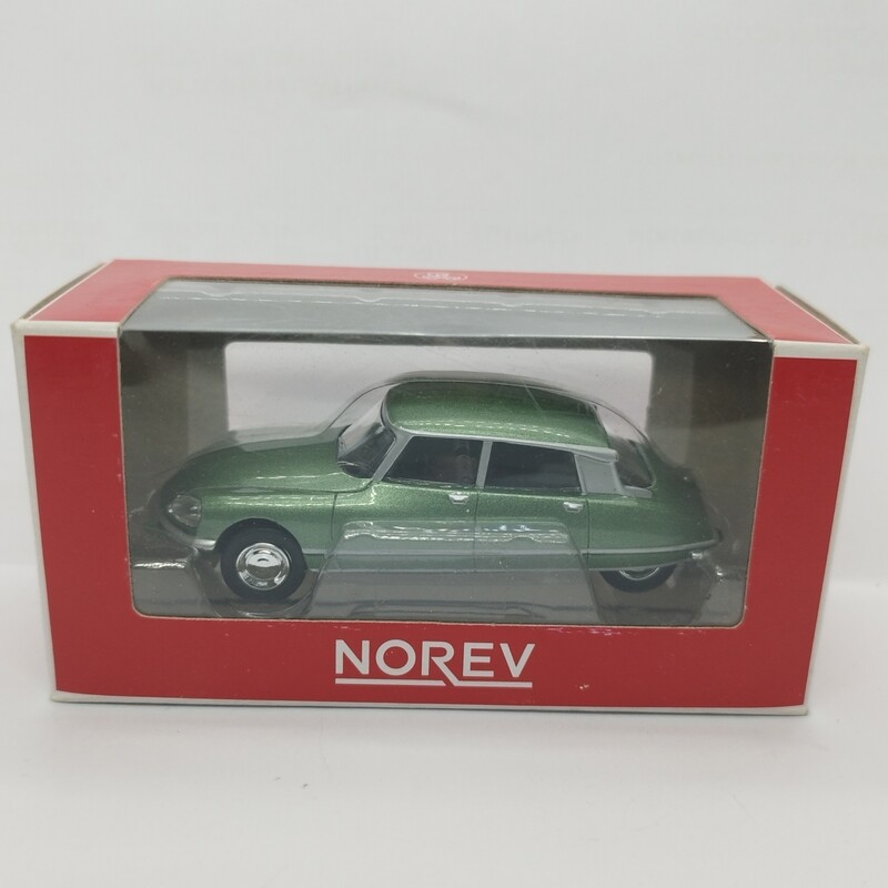 Citroen DS23 Verte PO 2017/0175  310700
