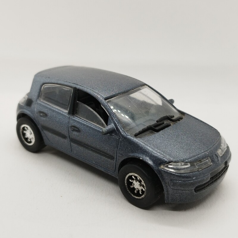 China Renault Mégane Grise 1/43 China Renault Mégane Grise 1/43