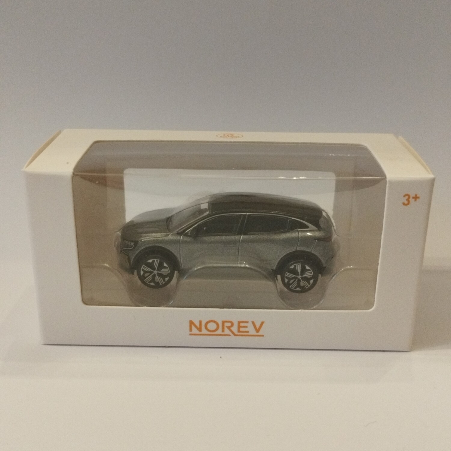 Renault Megane 5 E-Tech Grise PO 2022/0014 310929
