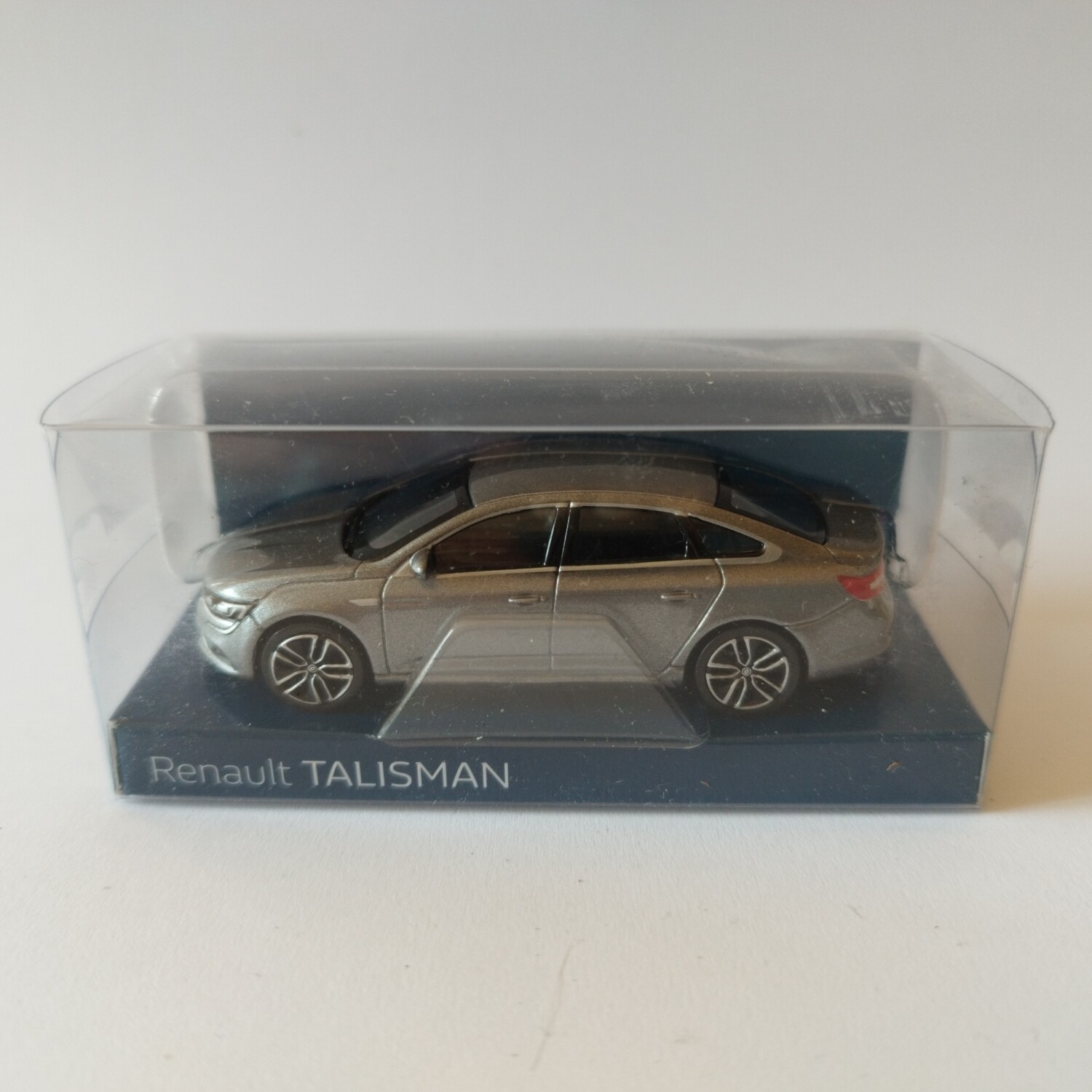 Renault Talisman grise