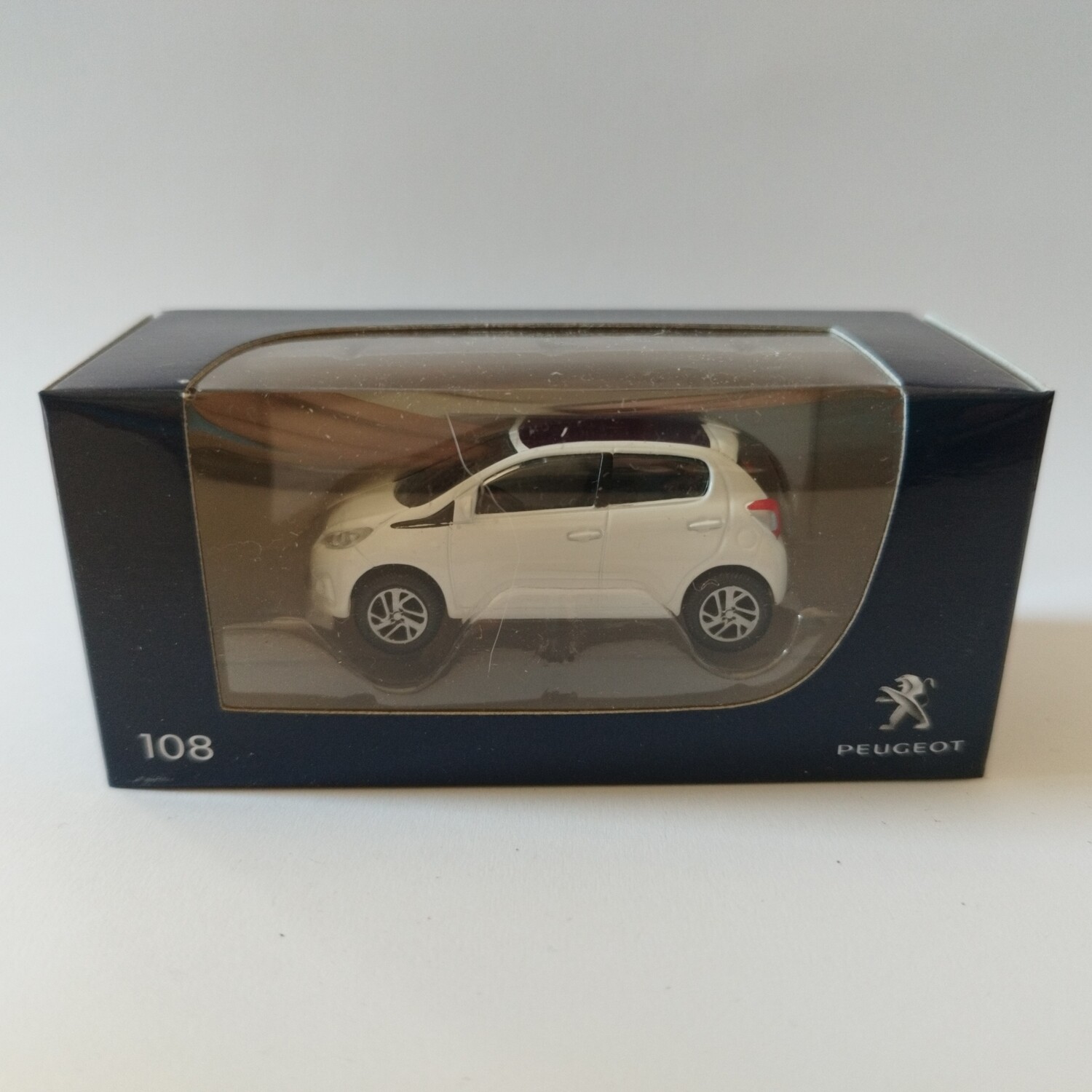 Peugeot 108 Blanche
