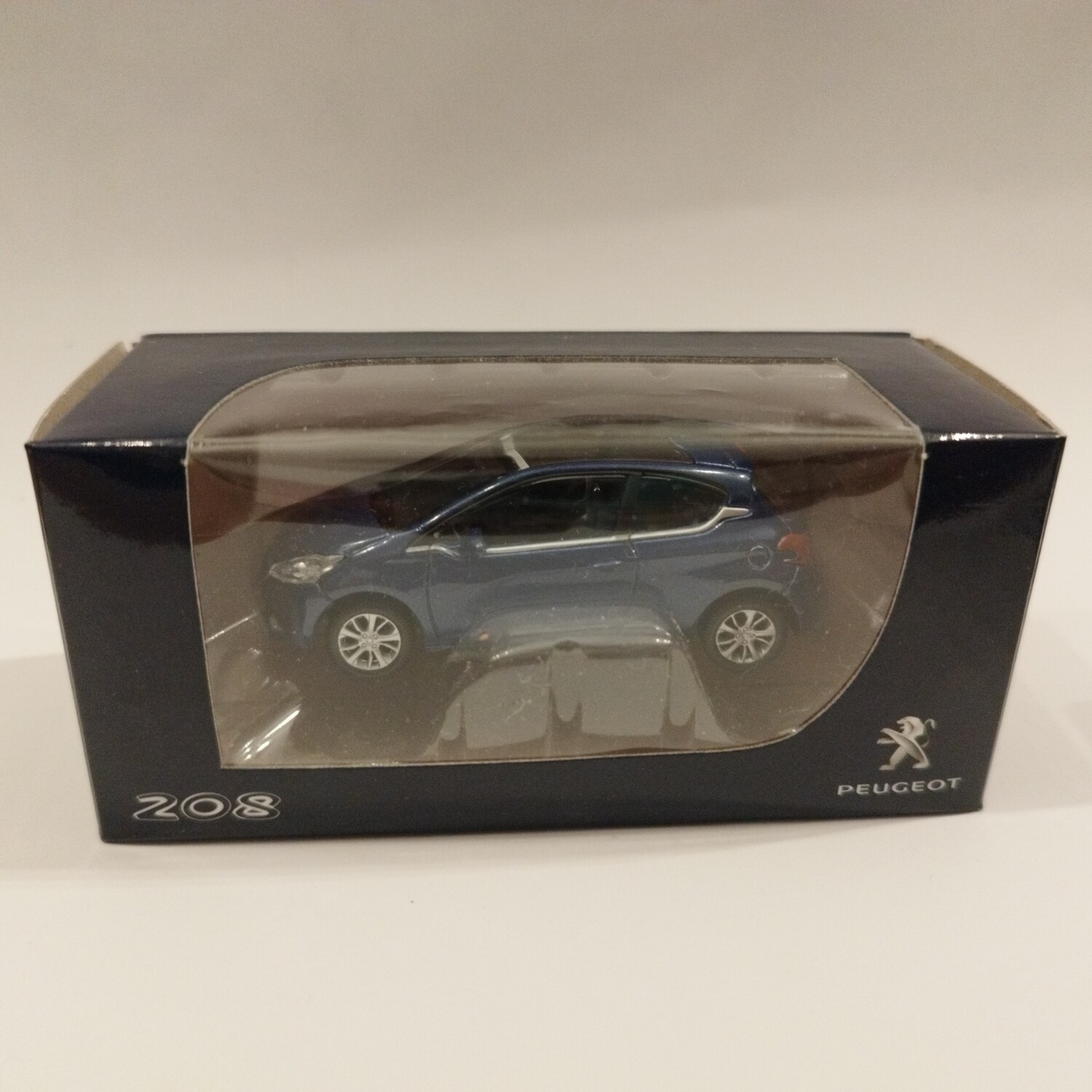 Peugeot 208 2013 3 portes Bleu