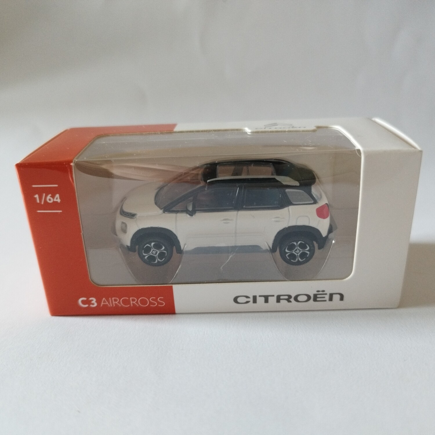 Citroen C3 Aircross 2017 blanc (Avec airbump)