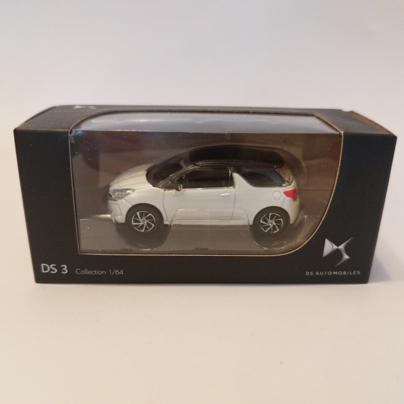 DS DS3 2016 blanche toit noir