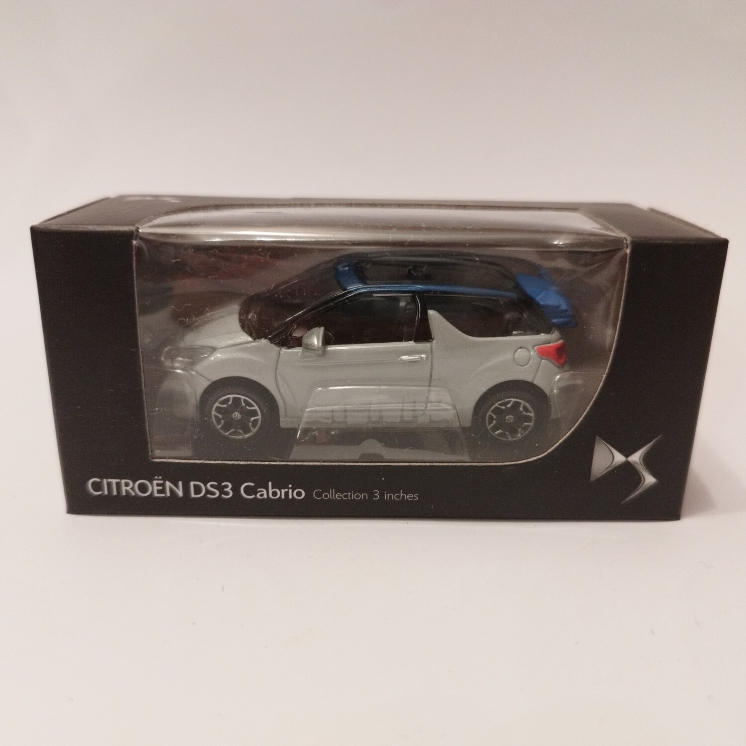 DS DS3 2012 cabrio gris mat capote bleu