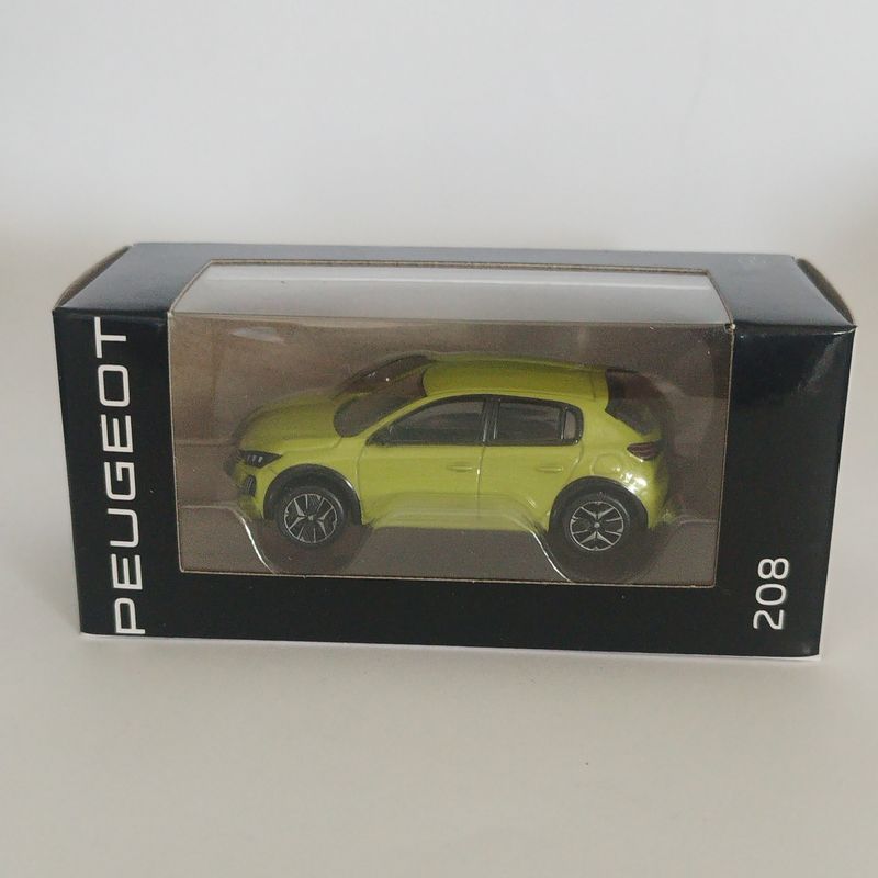 Peugeot 208 2024 Jaune