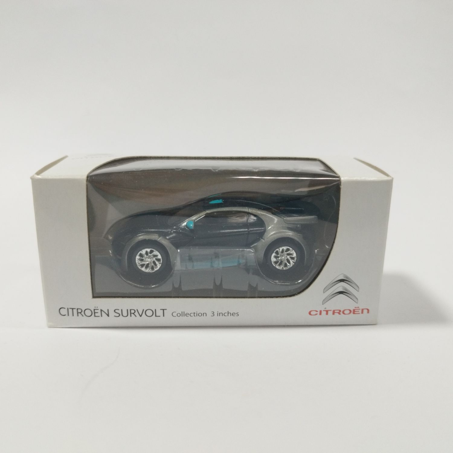 Citroen Survolte bleue 