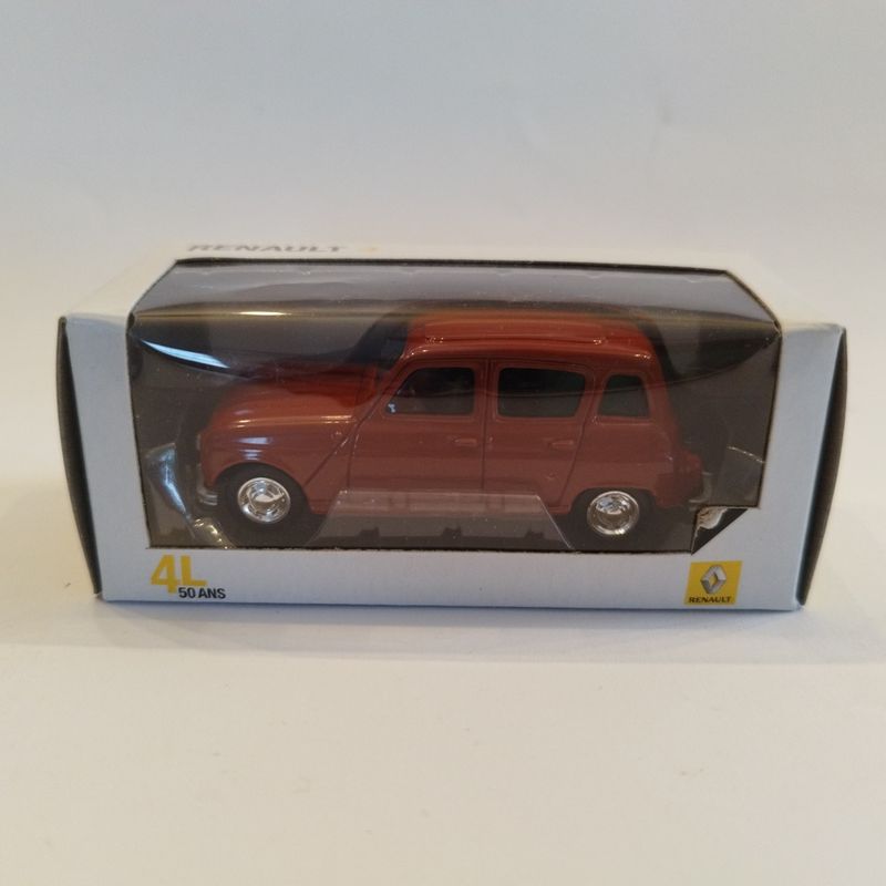 Renault 4l Orange 50 ans