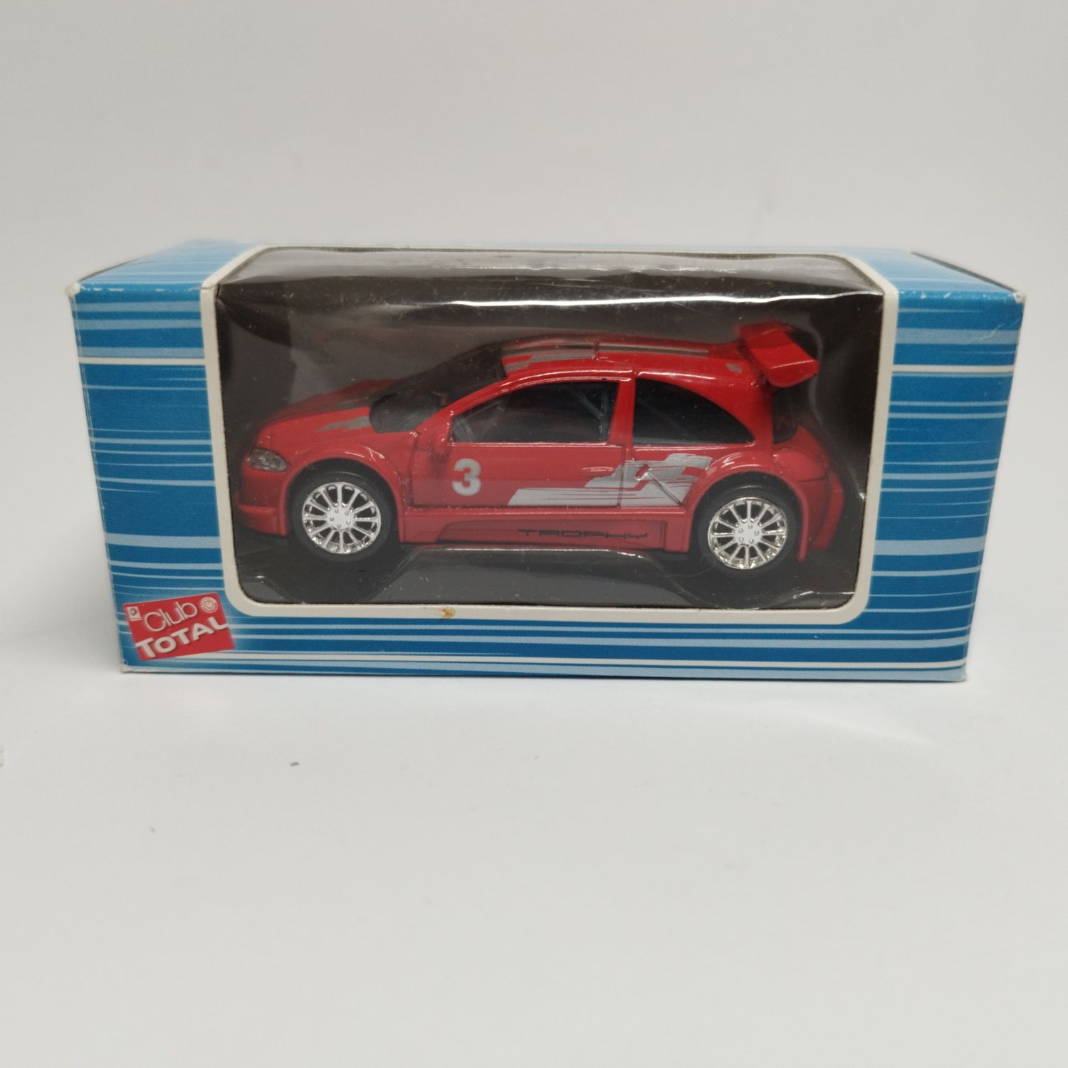 Renault Megane 2 trophy rouge (Club Total)