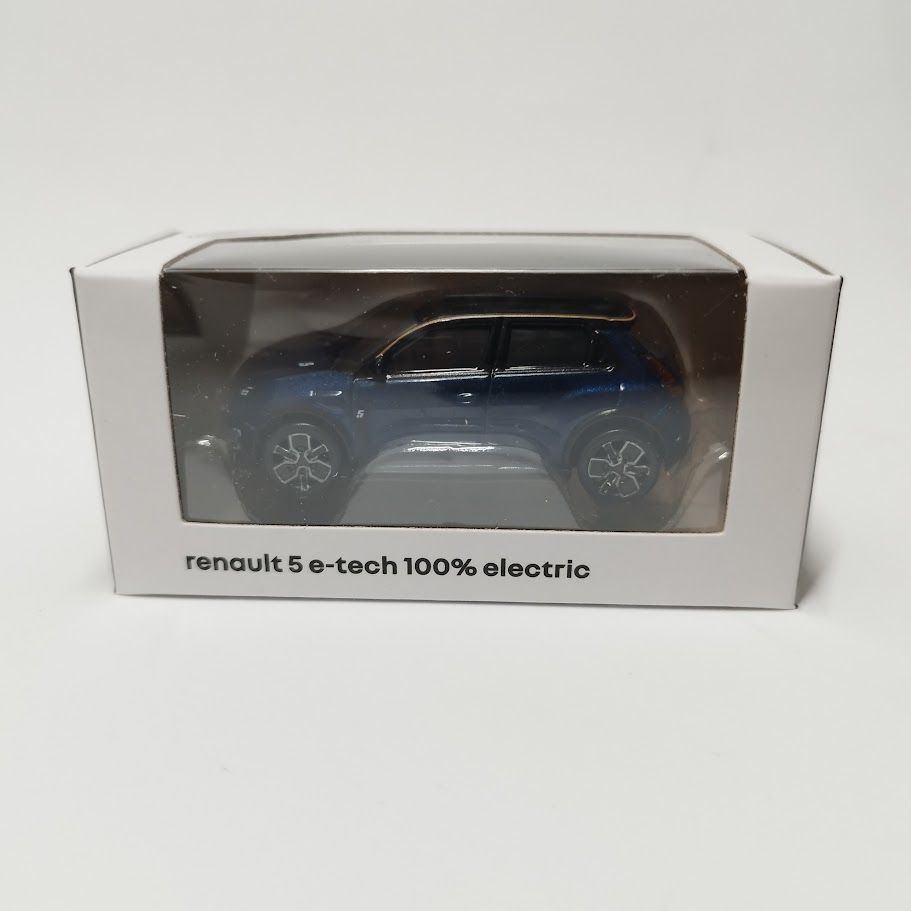 Renault 5 E-Tech 2024 bleu