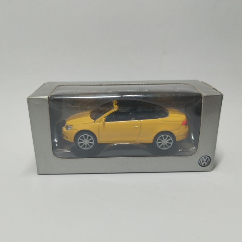 Volkswagen Eos jaune 