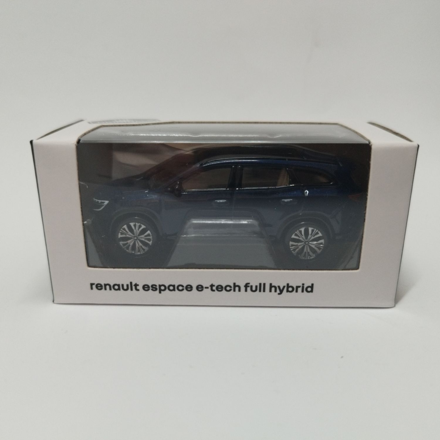 Renault Espace 6 E-Tech Bleu Nocturne 
