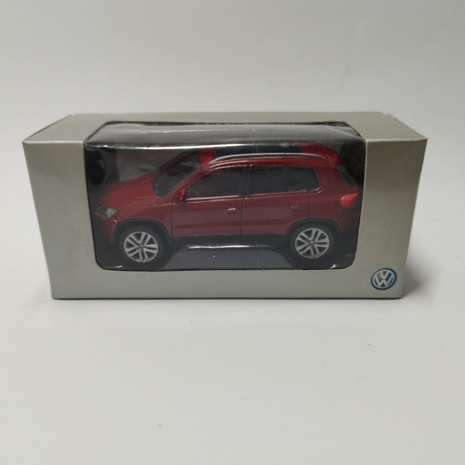 Volkswagen Tiguan rouge