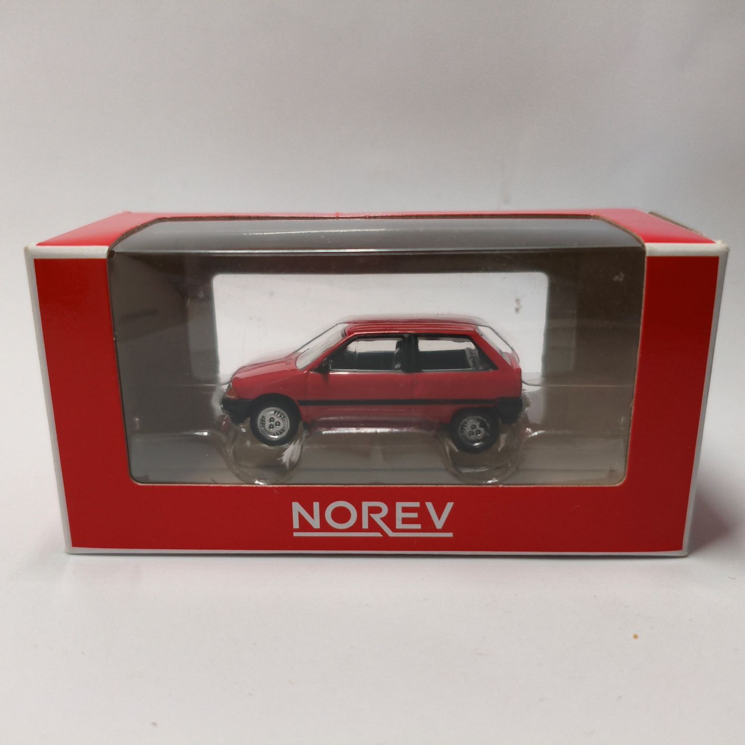 Citroen AX Rouge PO 2020/0206 310920