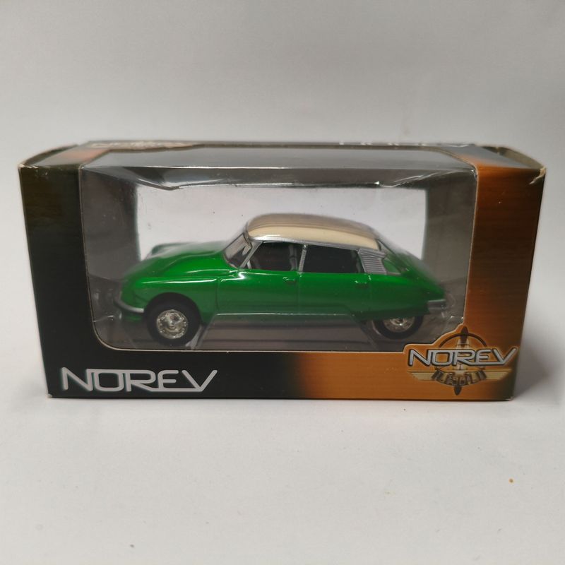 Citroen DS19 Verte clair