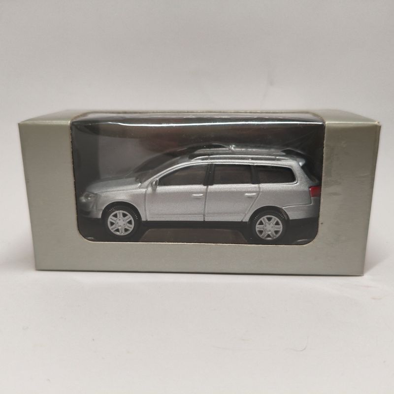 Volkswagen Passat SW Grise