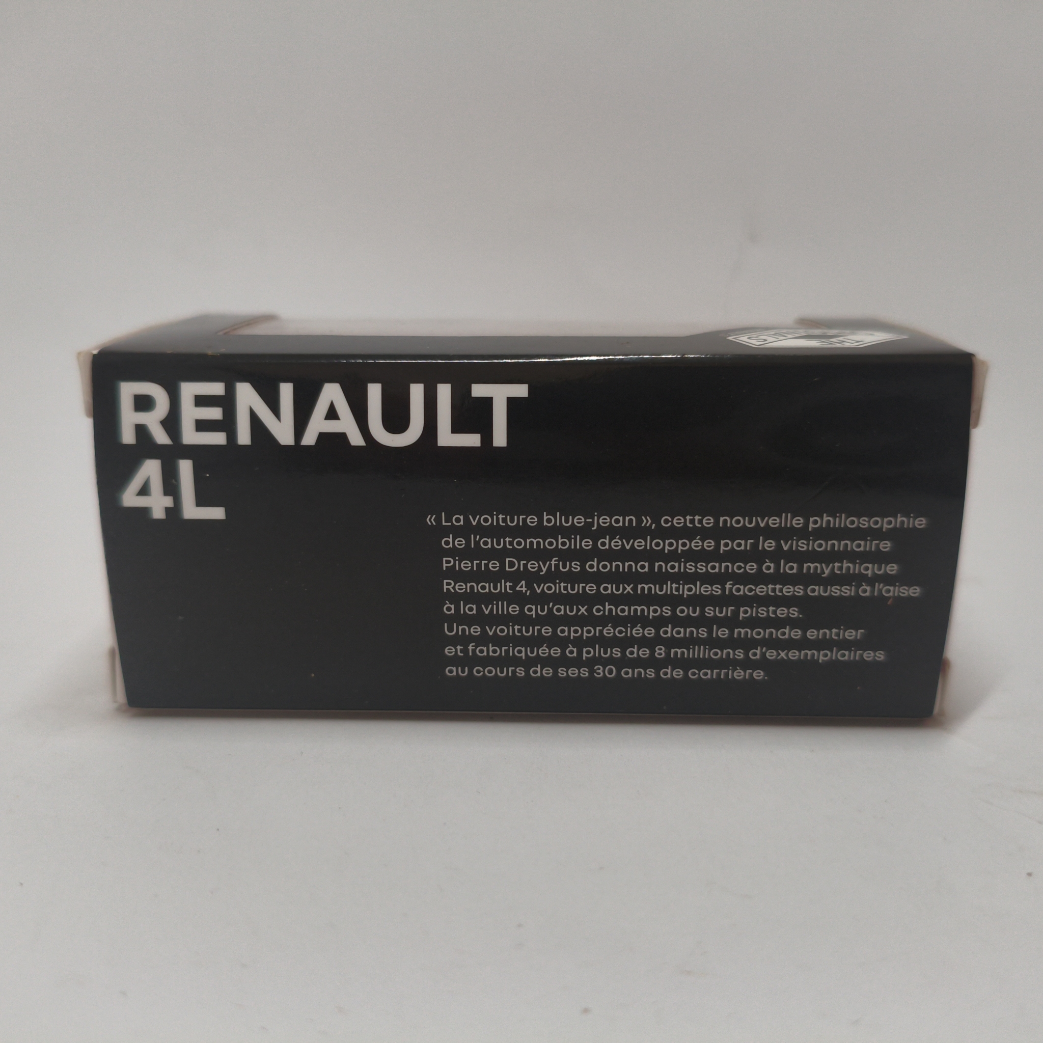 Renault 4L Clan Rouge (Z-Model)