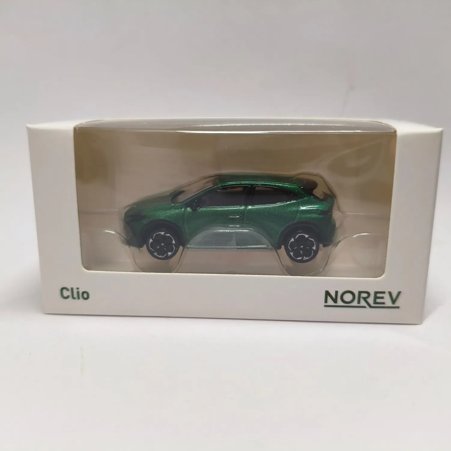 Renault Clio 2026 E- Tech Vert Absolu PO 2025/205