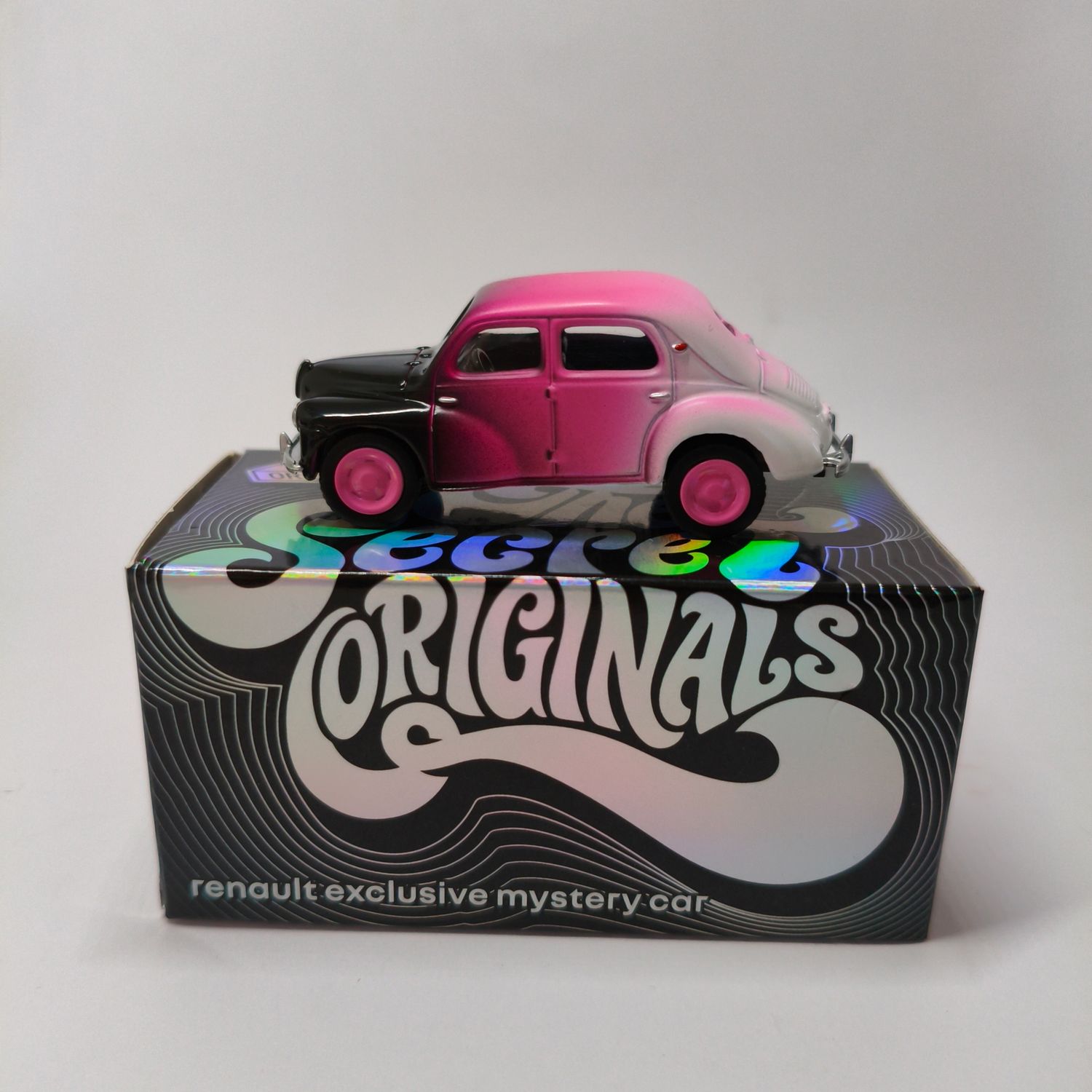 Renault 4CV Pink Panther 