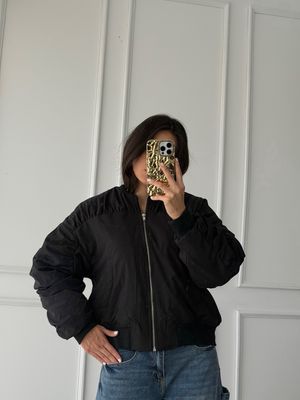 Black Puffer Jacket Nueva