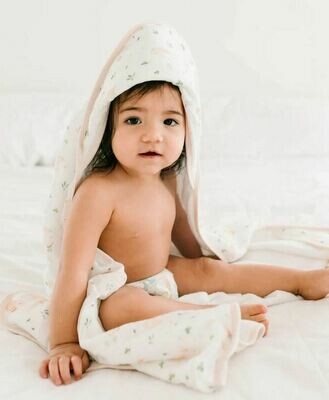 Loulou Lollipop Hooded Towel Set- Bunny Meadow
