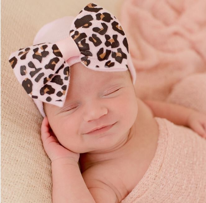 ILYBEAN Pink Lucy Leopard Bow Beanie