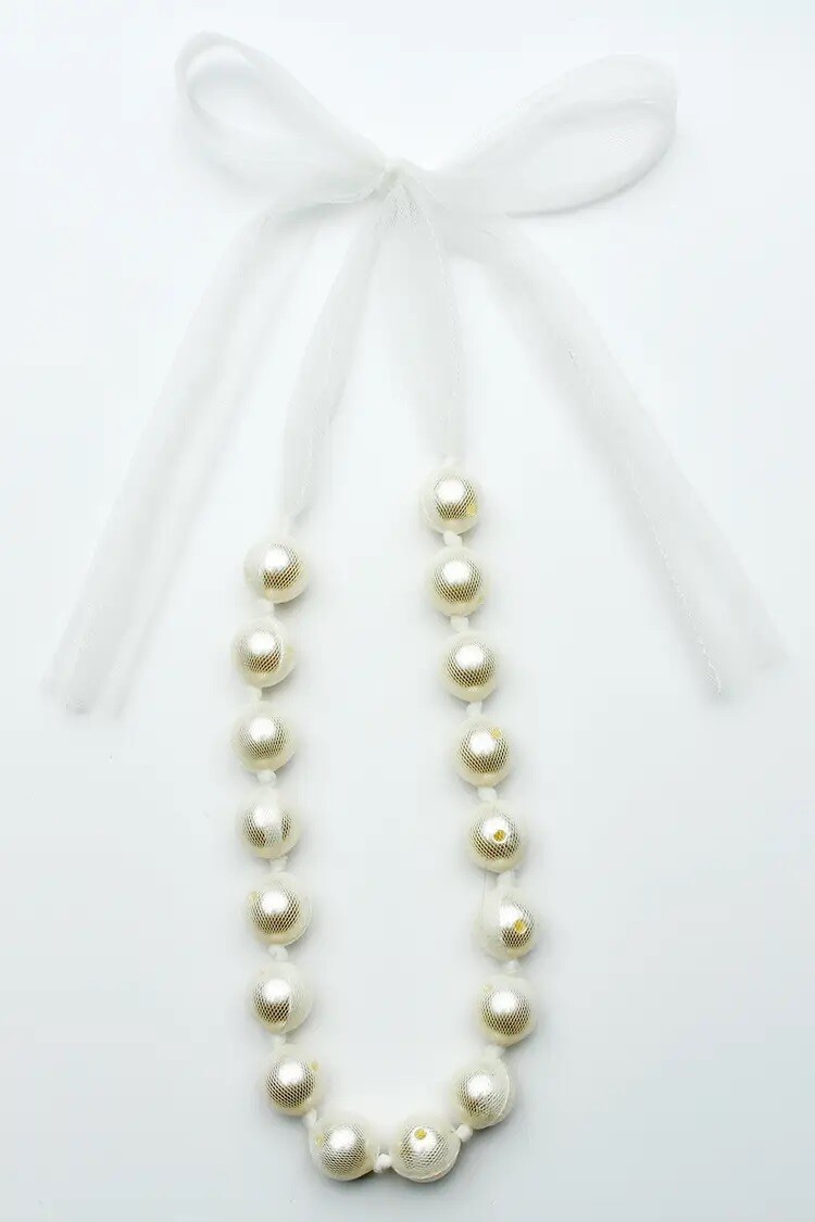 Sparkle Sisters Mesh Pearl Necklace White