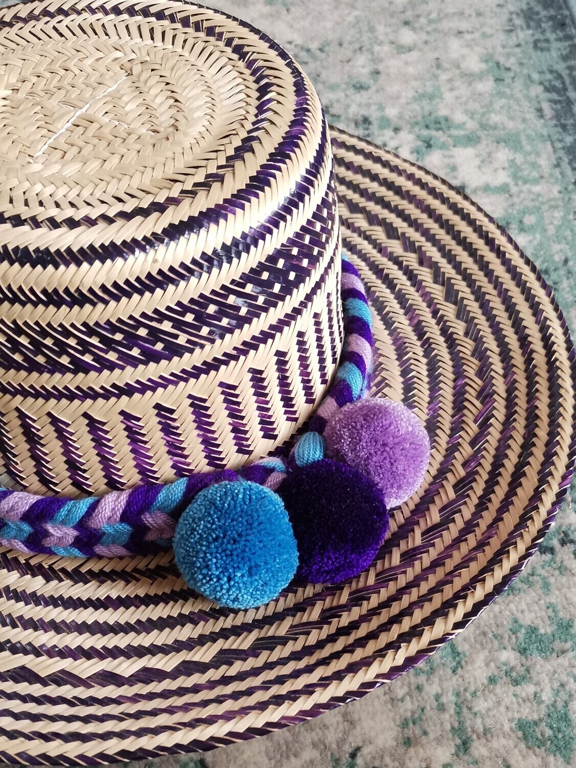 Cappello tradizionale L viola e azzurro