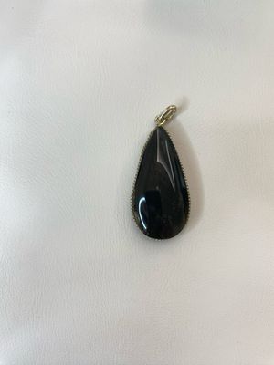 Pendentif obsidienne dorée 