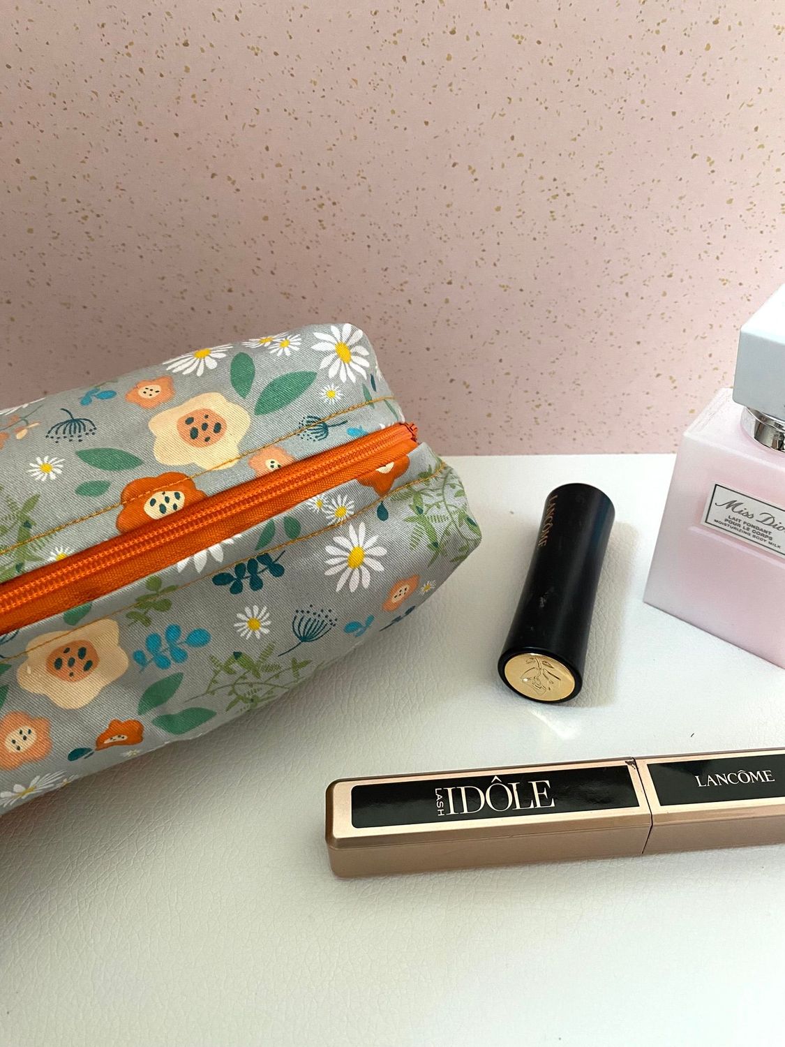 Trousse  capucine