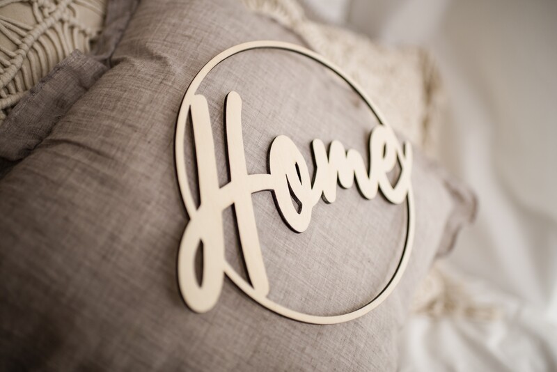 Holzschild - Home