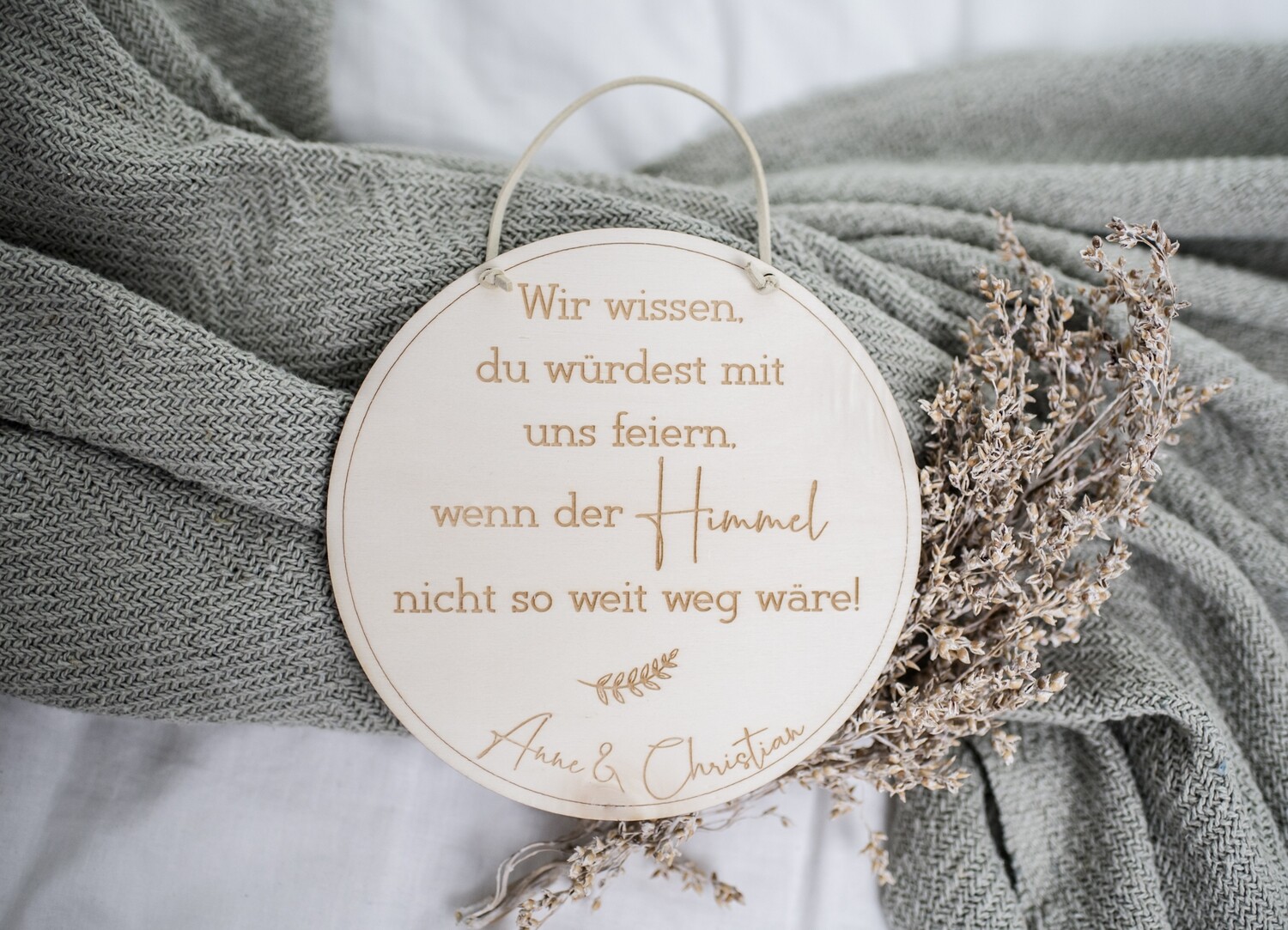 Personalisiertes Gedenkschild, Erinnerung an einen besonderen Menschen aus Holz mit Wunschname(-n) Hochzeit *Himmel