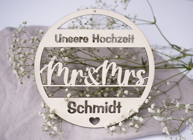 Hochzeitsschild aus Holz - Traubogen - Mr &amp; Mrs - Geschenk
