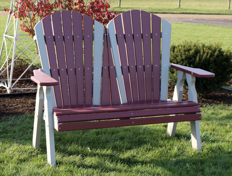 4&#39; Classic Loveseat